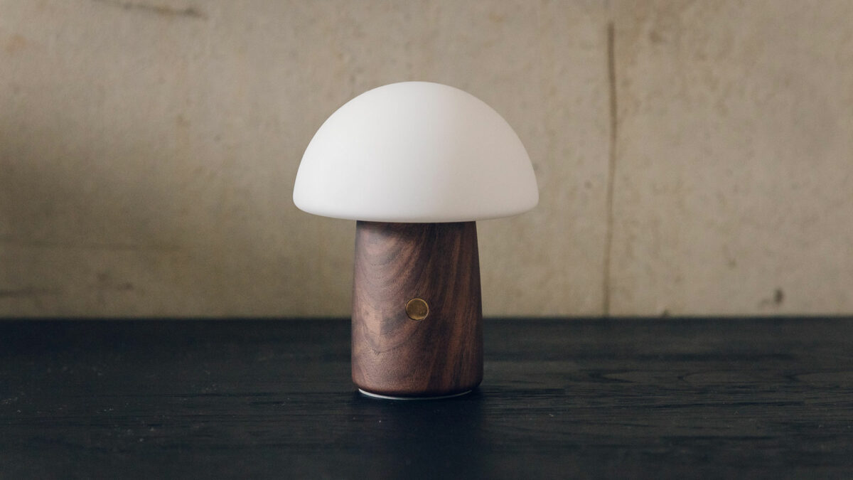 mini LED mushroom light with colour change or white light and a wooden base