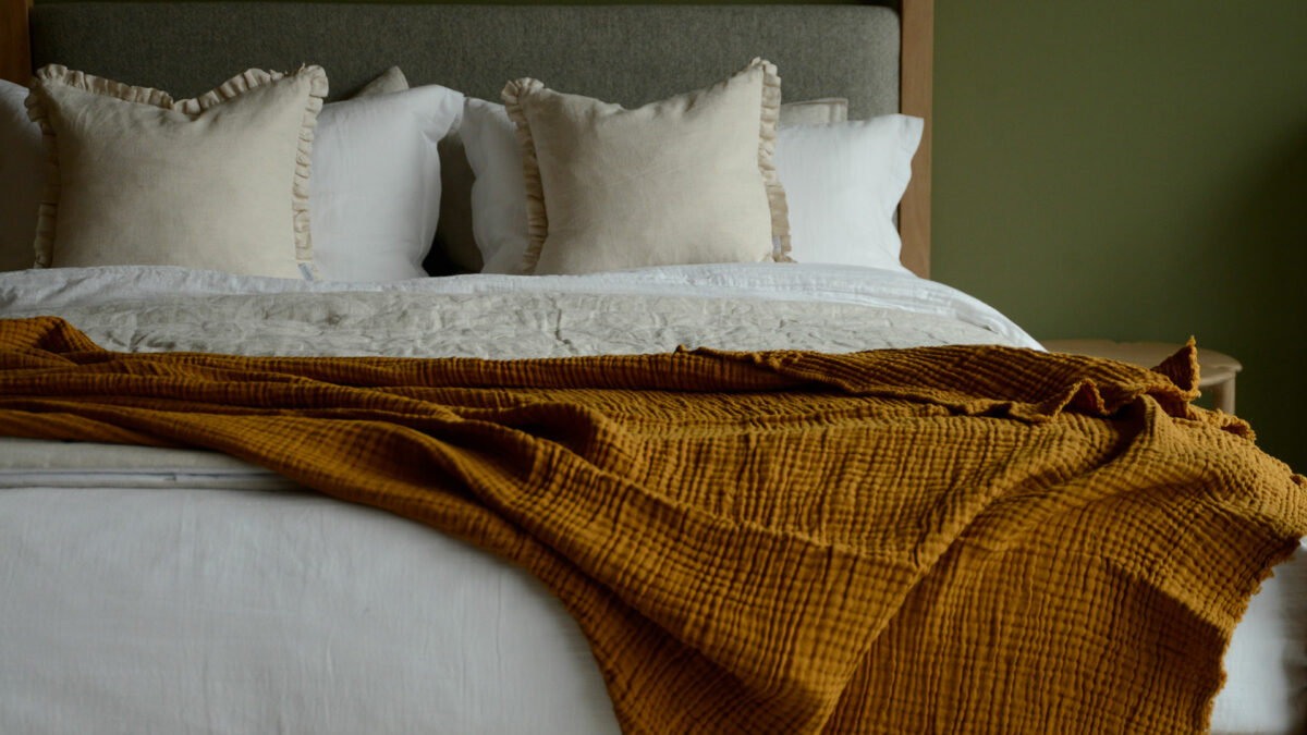 muslin throw in cumin