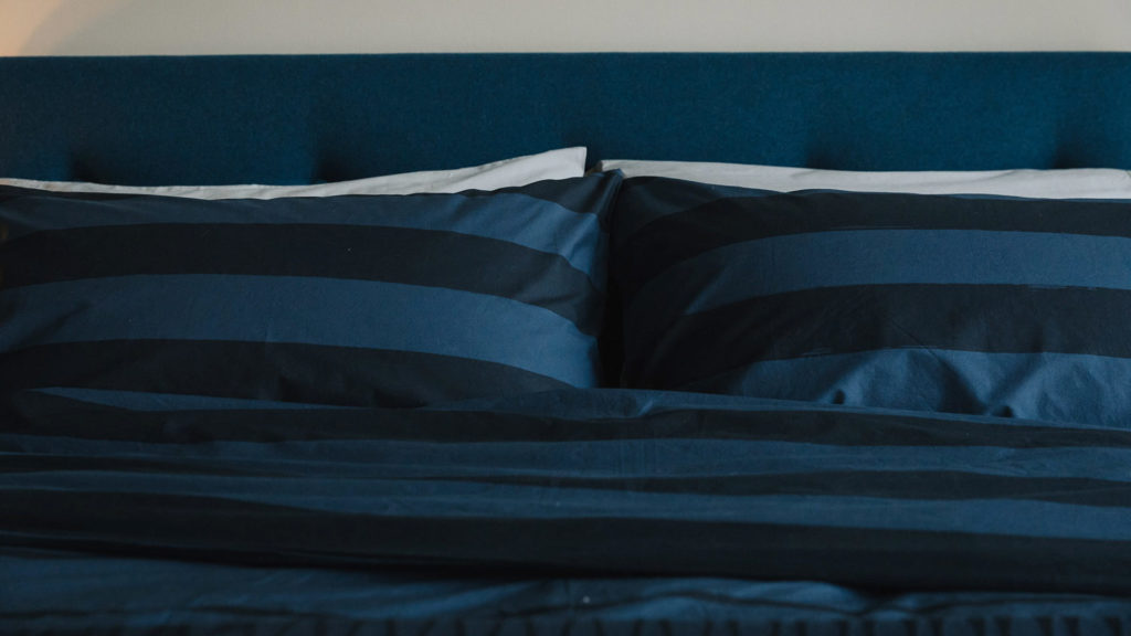 reversible duvet set - navy