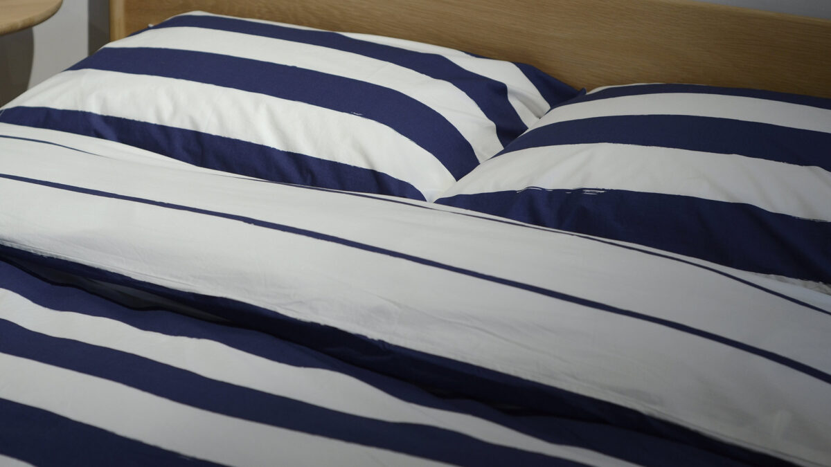 navy and ivory striped duvet set 3