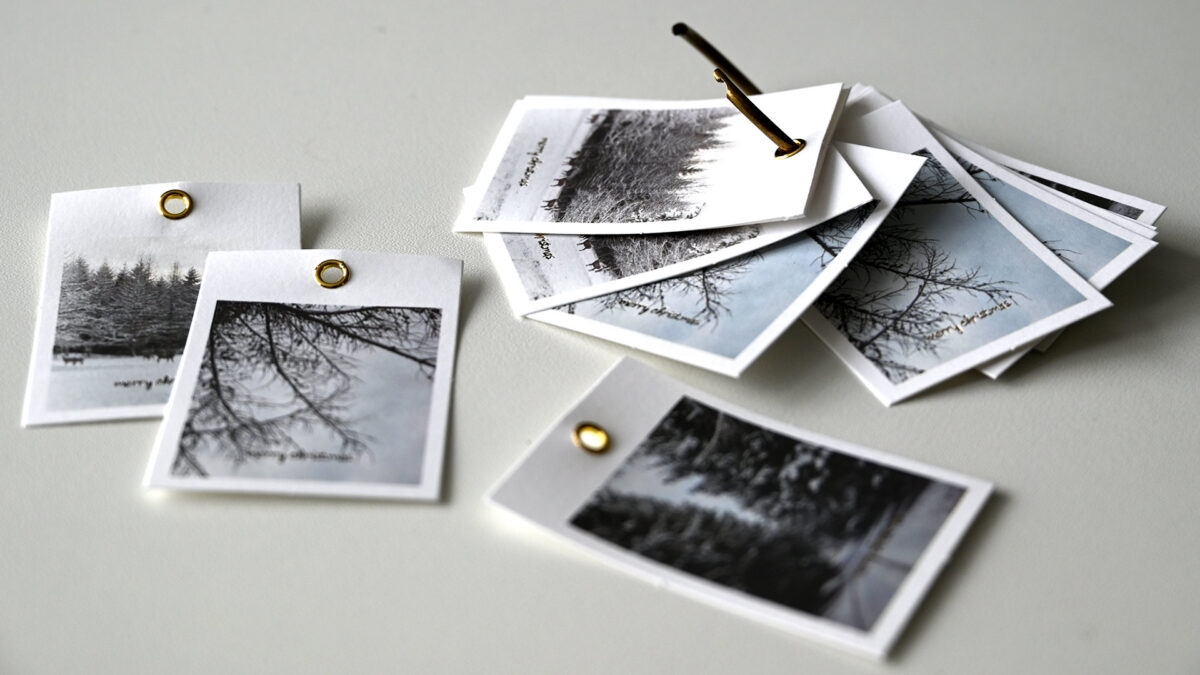 Set of 12 Christmas Gift Tags - Image 2