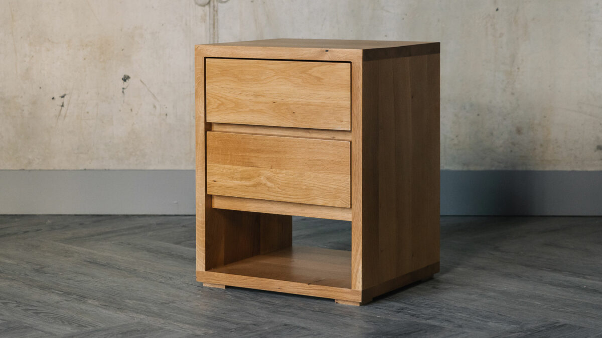 Cube solid oak bedside table with 2 drawers