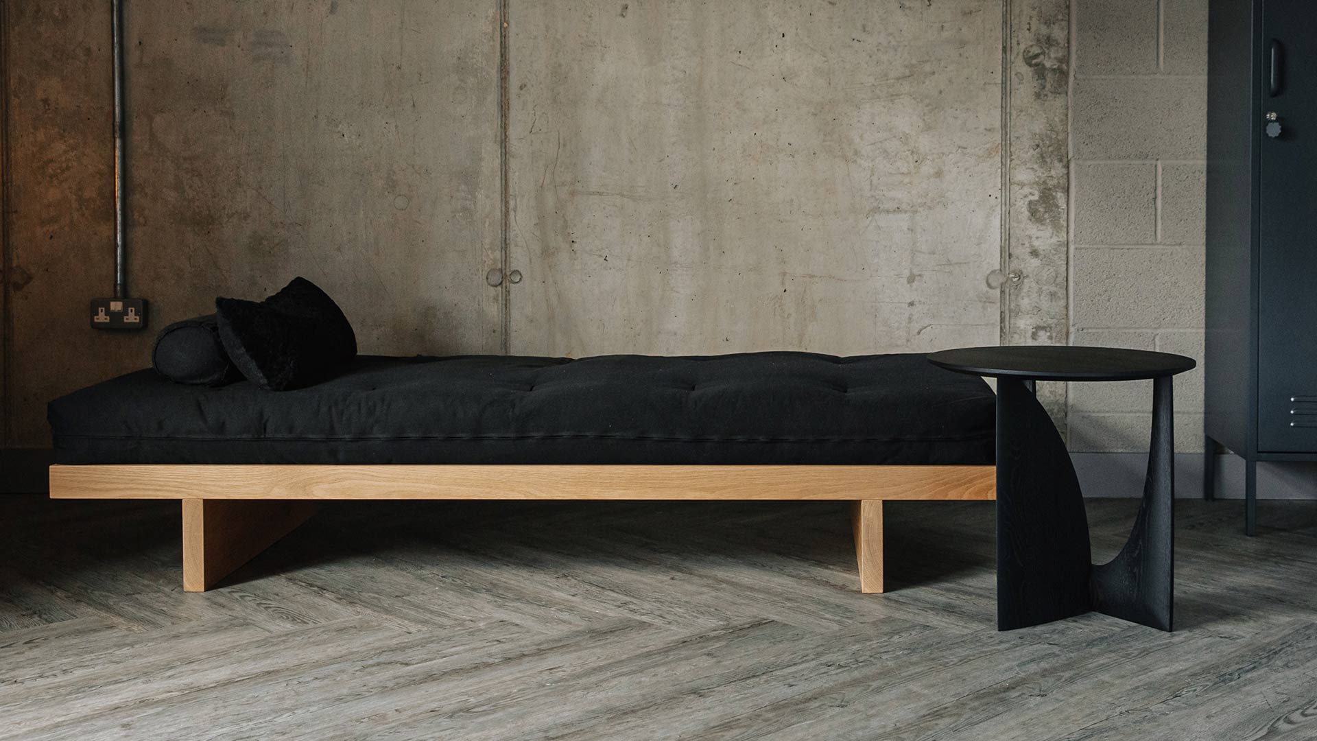 Futon day beds deals
