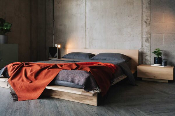 oak oregon low bed with grey and orange bedding