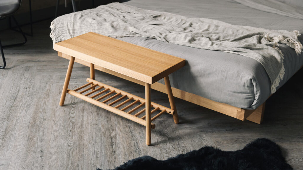 oak spindle bench