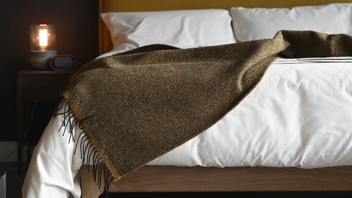 Heavyweight Check Wool Blankets - Image 14