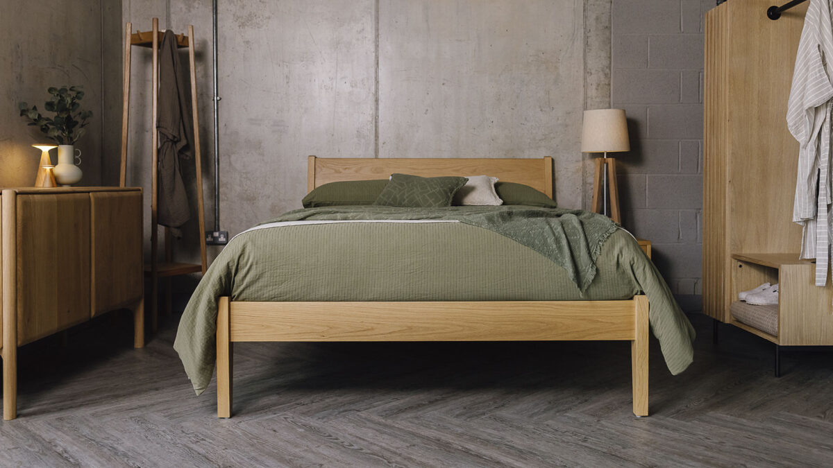 Zanskar Classic Wooden Bed - Image 5