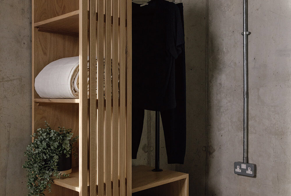 Modern Oak Open Wardrobe - Image 10
