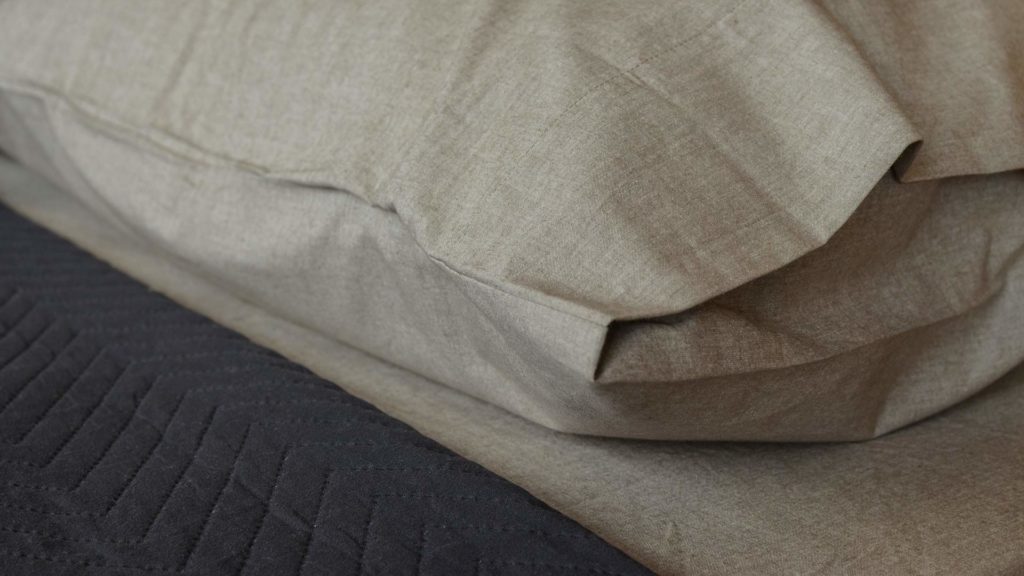 organic-cotton-bedding-brown-melange