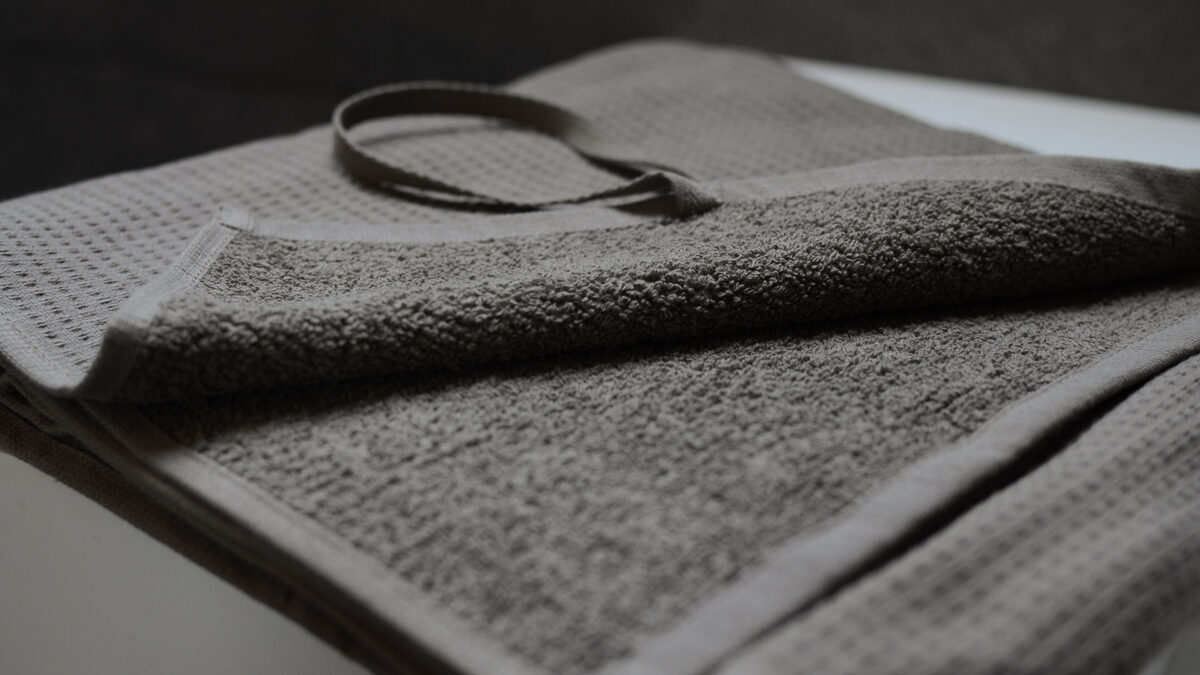 organic cotton towel to go clay detail
