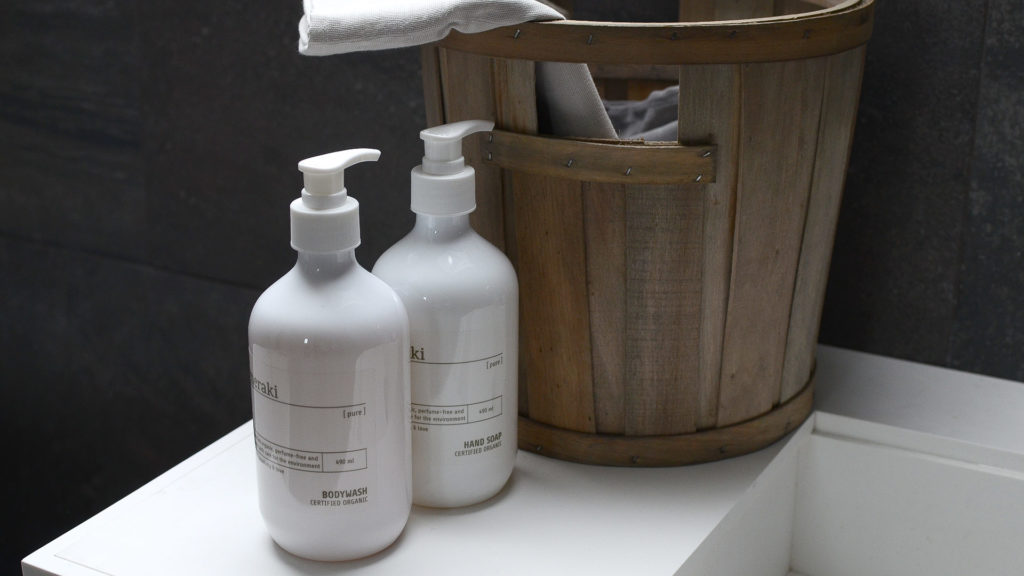 meraki perfume and paraben free organic toiletries