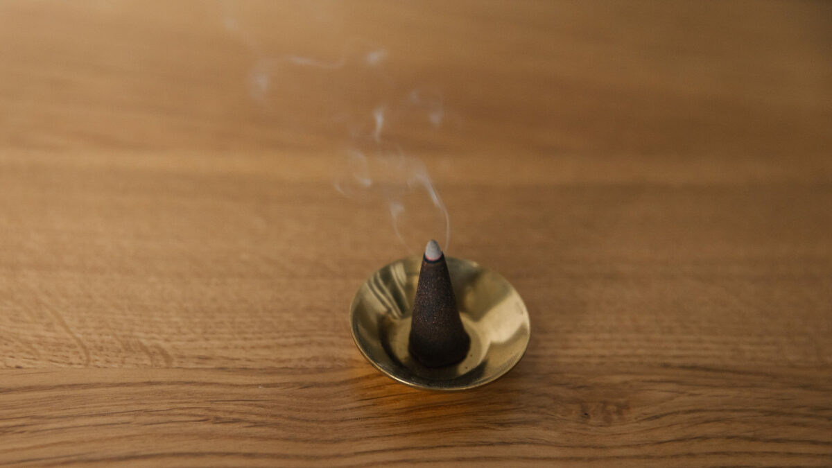 oudh incense