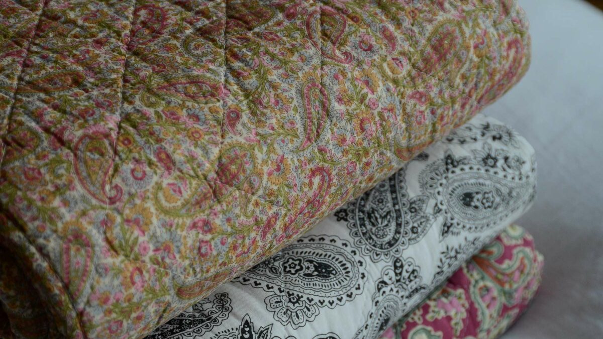 paisley quilted throws pink black and white purple