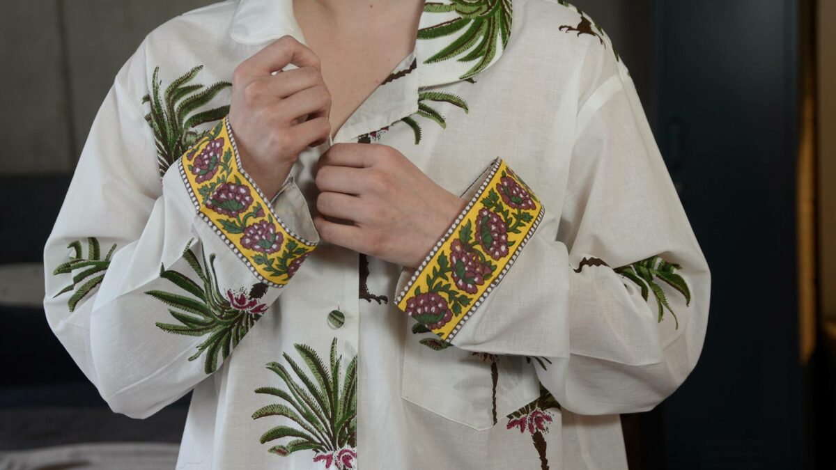palm tree print pyjamas sleeve detail