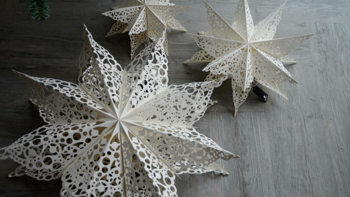 paper stars lace pattern christmas decorations 1280