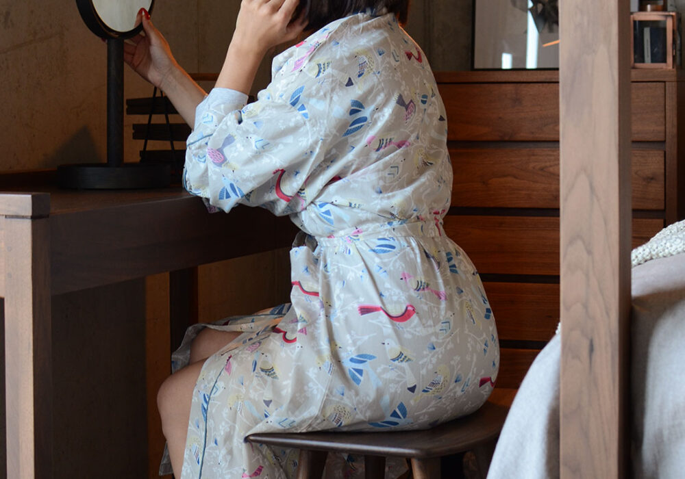 pastel bird kimono Beth at dressing table