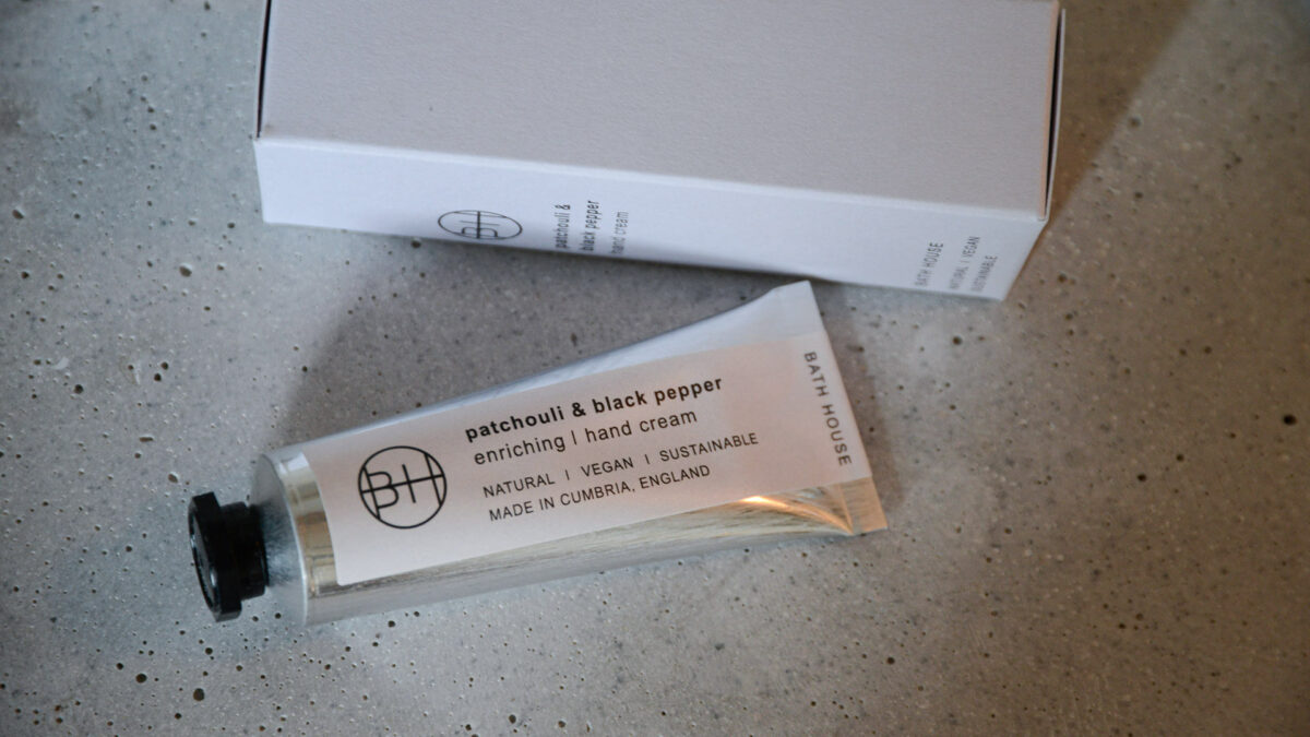 patchouli and black pepper enriching hand cream