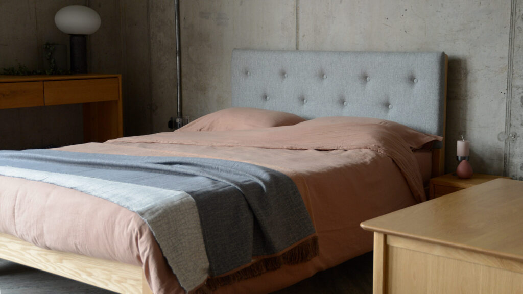 pink clay double layer bedding on Arran bed