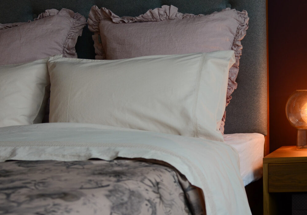 Ruffle Edge Linen Cushions Cushions Natural Bed Company