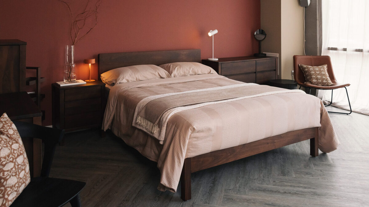 plaster colour bedding on smoked walnut malabar bed