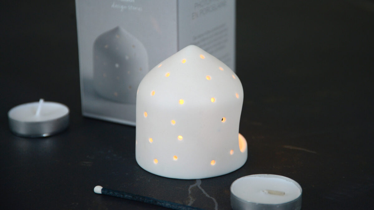 porcelain candle holder