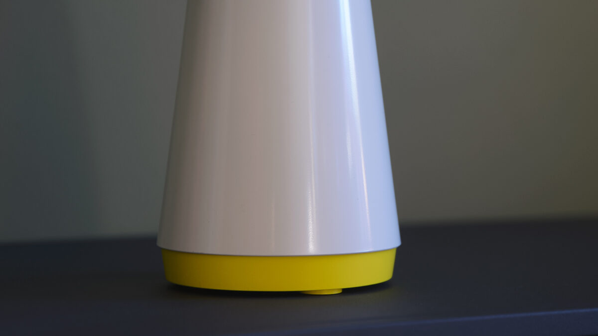 portable mushroom lamp olive base close up