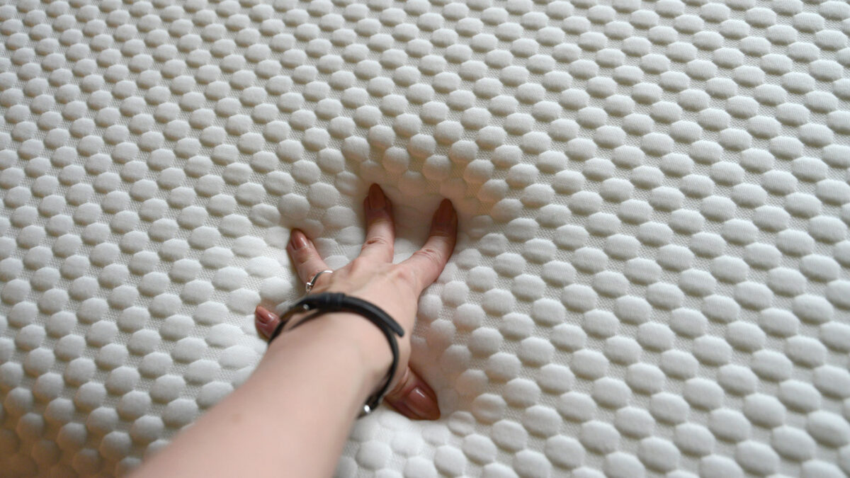 press into memory foam mattress