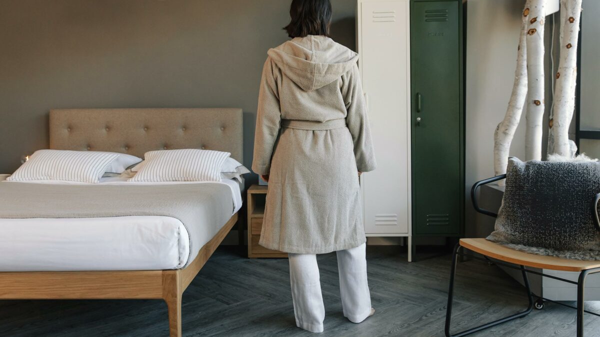 putty colour robe from back on Beth