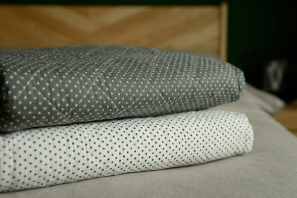 quilted cotton blankets with mini dot print