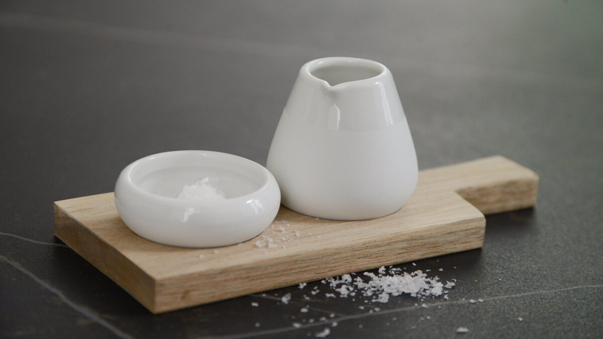 rader oil and salt holder set