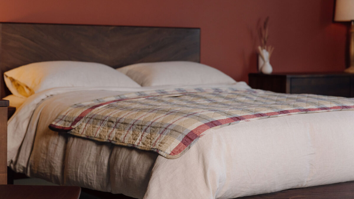 Retro Quilted Throws - Plum & Chocolate - Image 9