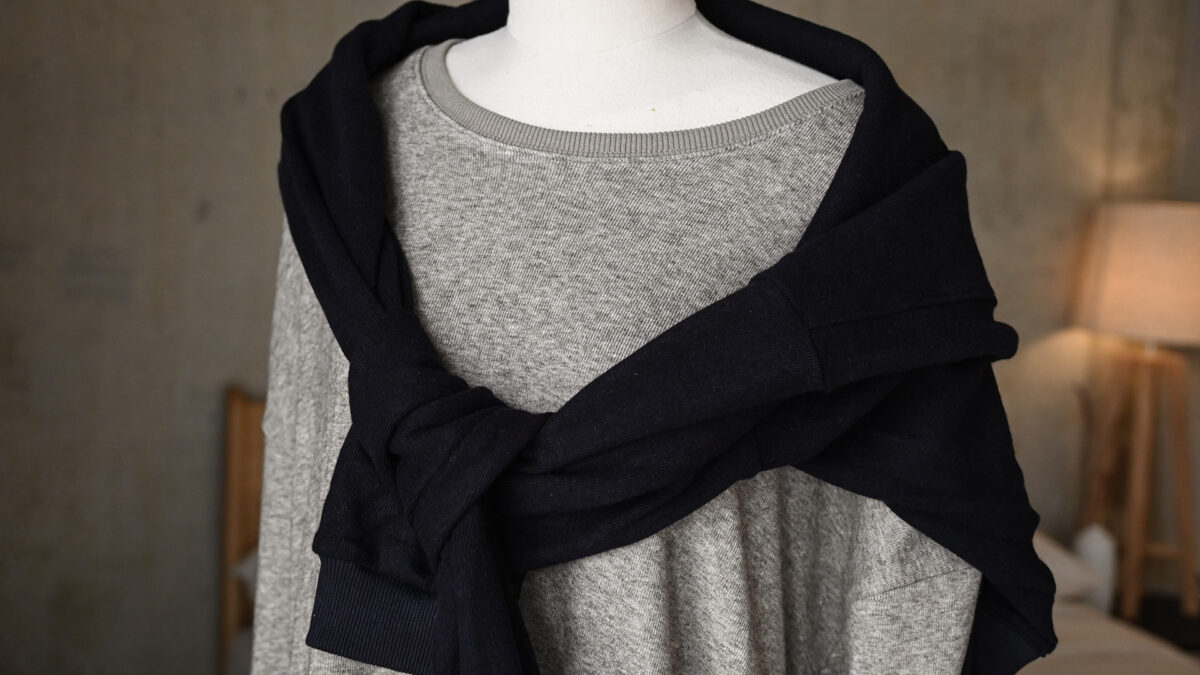 Cosy Lightweight Sweatshirts - 2 Colours - Image 2