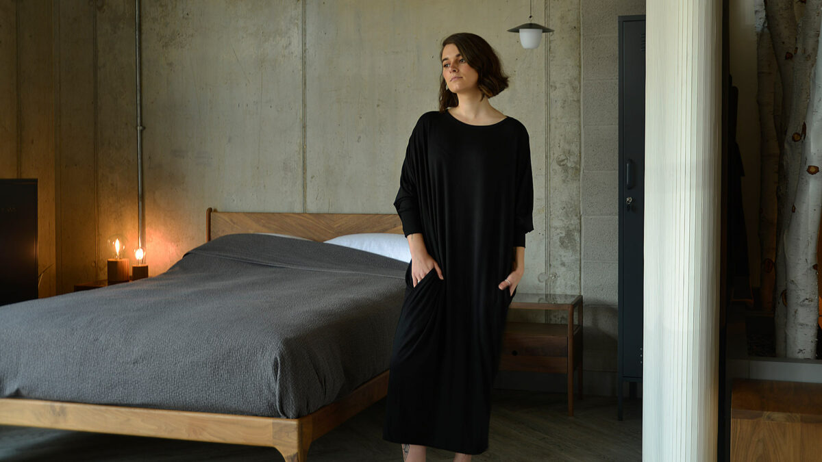 relaxed long sleeve maxi dress