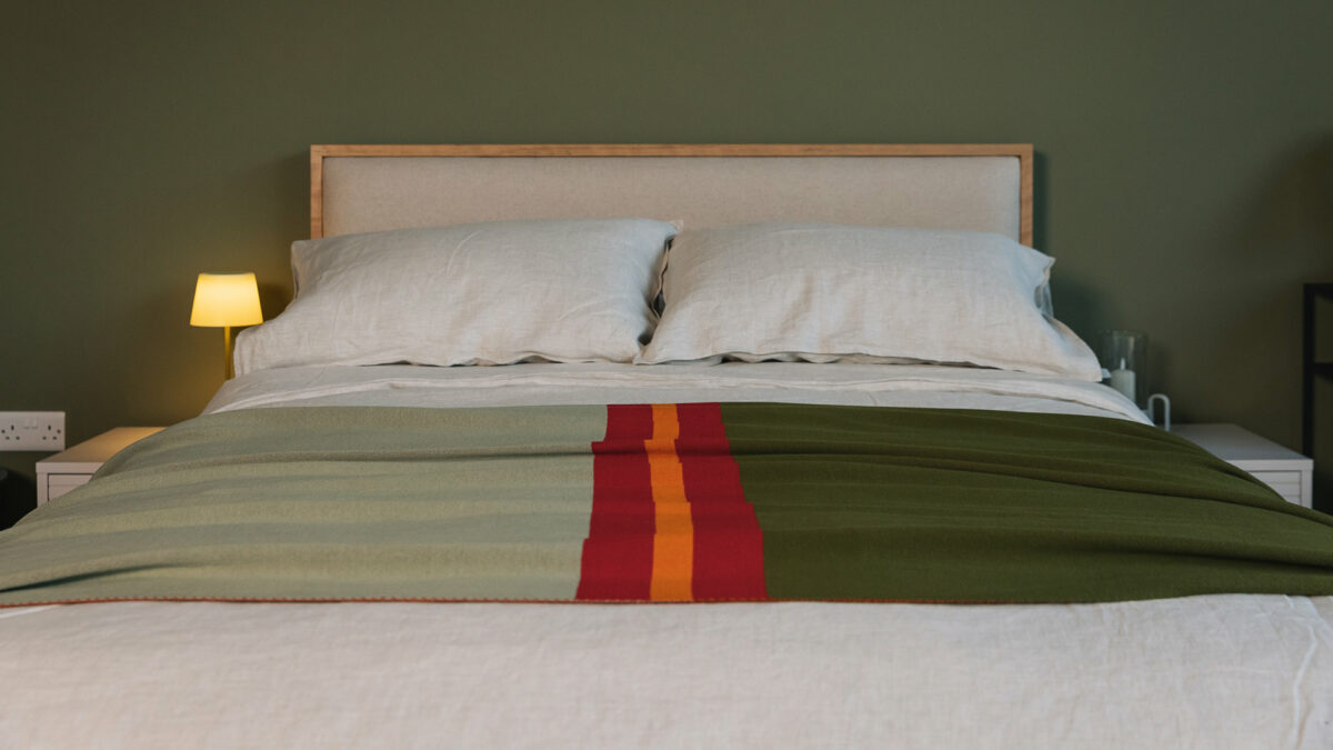 reversible colour block throws green red