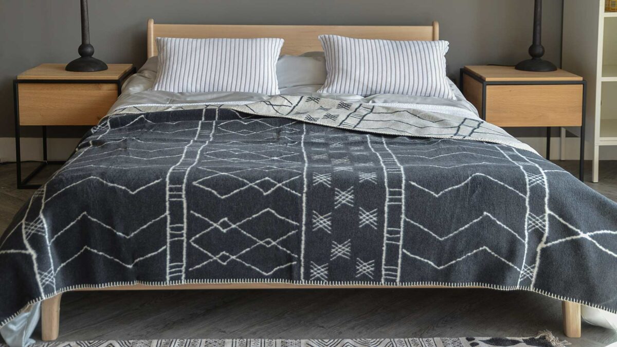 reversible cosy boho blanket cross hatch