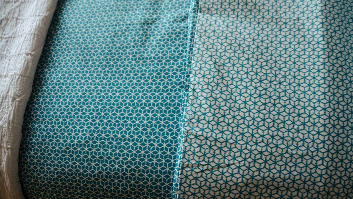 reversible duvet set - teal and ivory