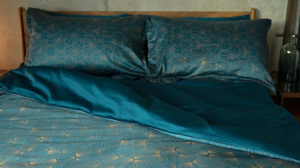 Hexagon - Luxury Dark Teal Bedding