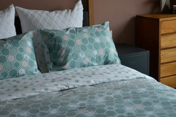 reversible honeycomb print bedding