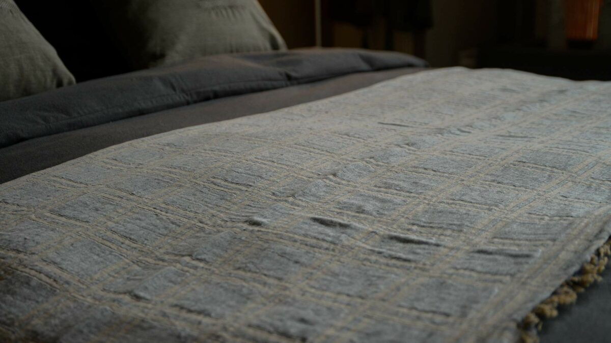 reversible organic cotton blanket check pattern deep grey