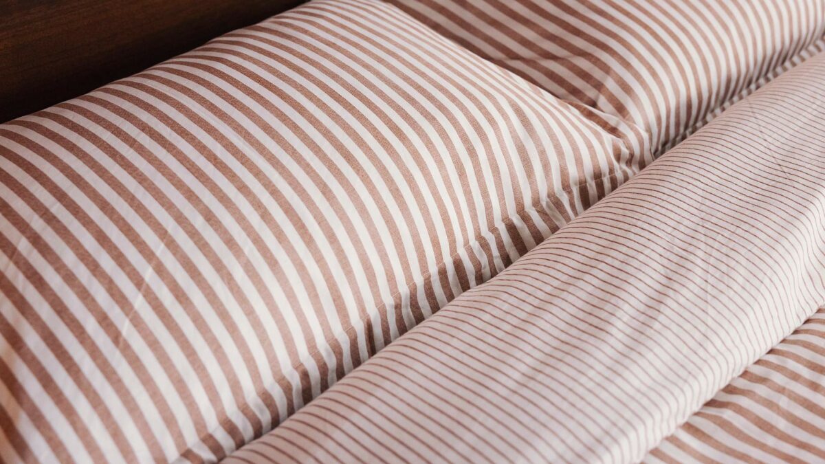 reversible striped cotton duvet set brick red