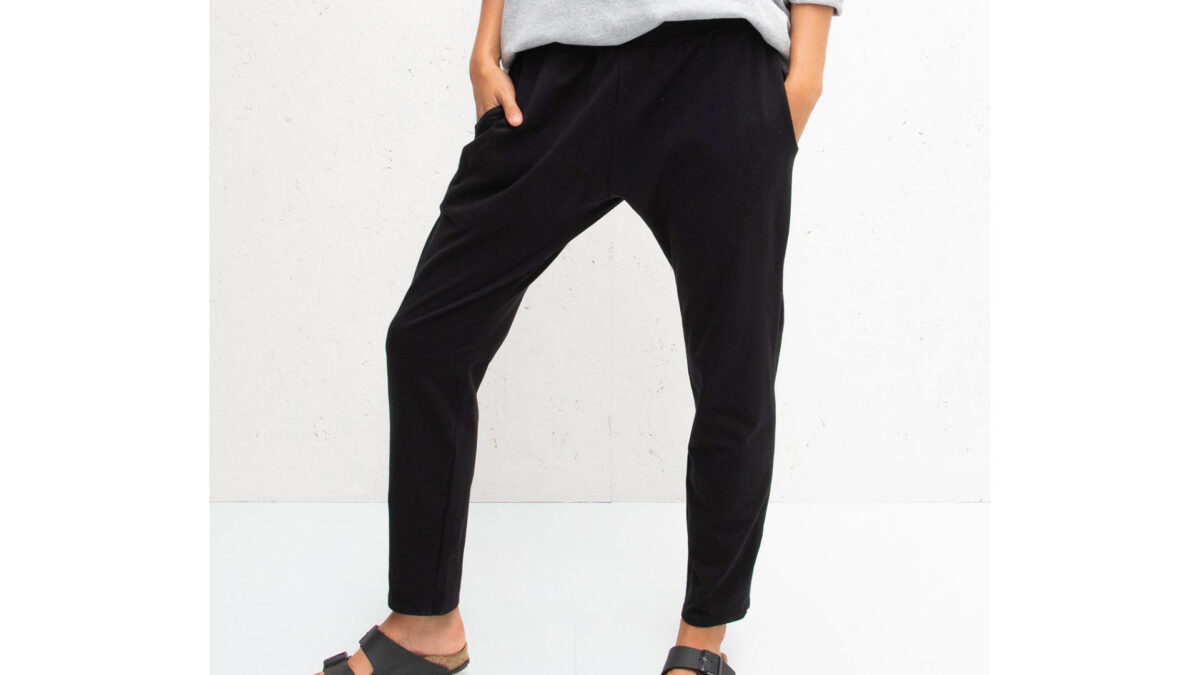 loose fit black jersey lounge pants