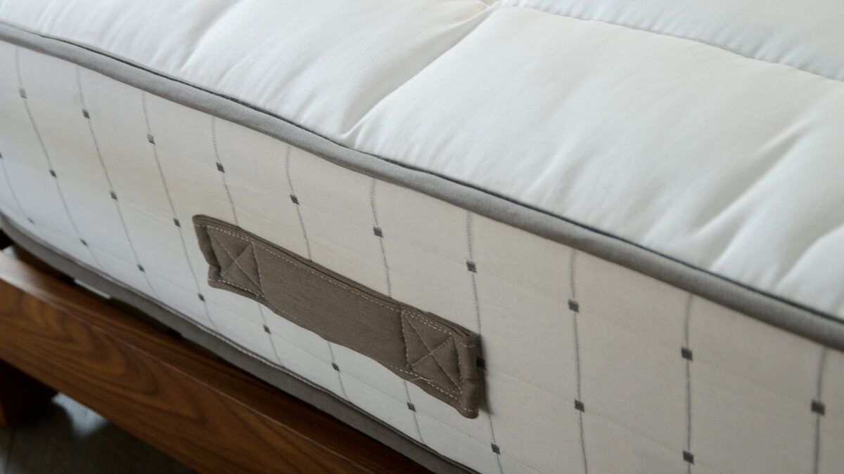 rolled mattress handle