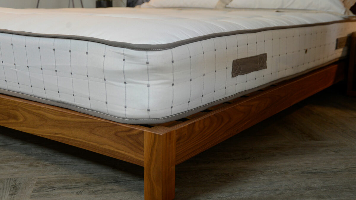rolled sprung mattress corner side view