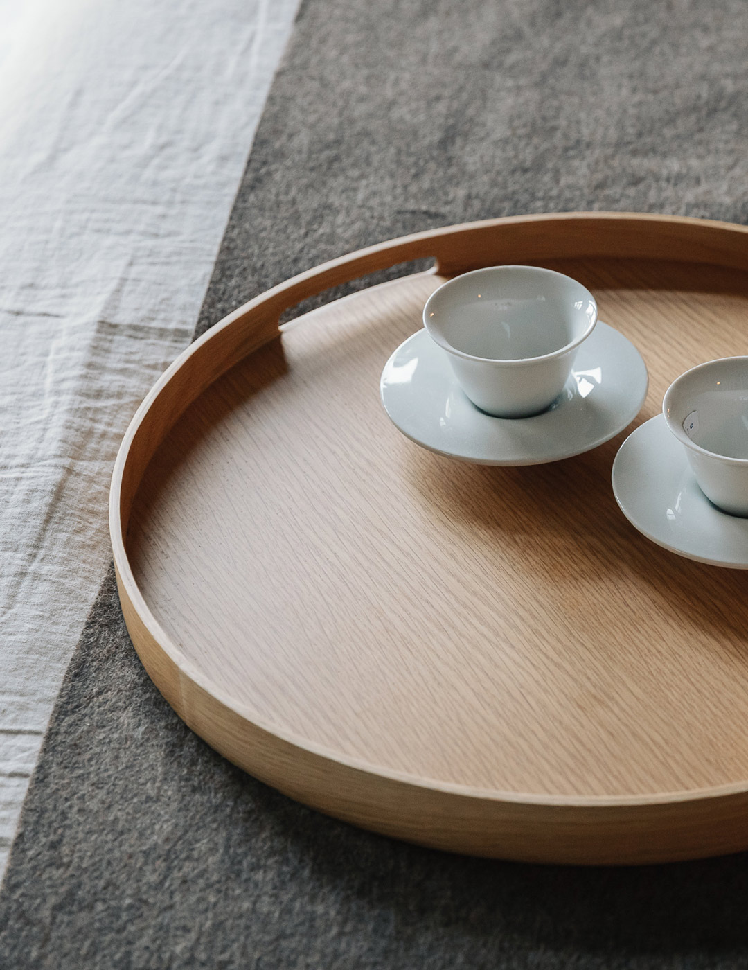 Large oak tray deals