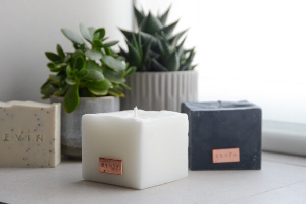 hand made, natural and vegan scented candles by Sevin