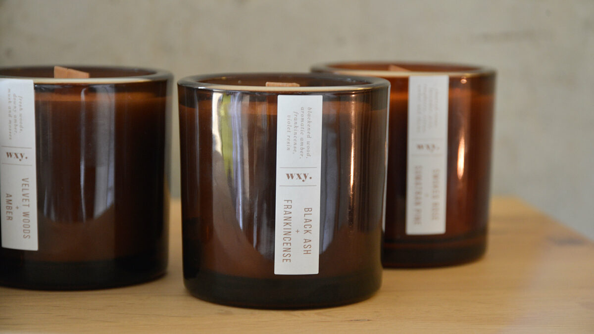 Scented Woodwick Candles | Room Scents - Natural Bed Company