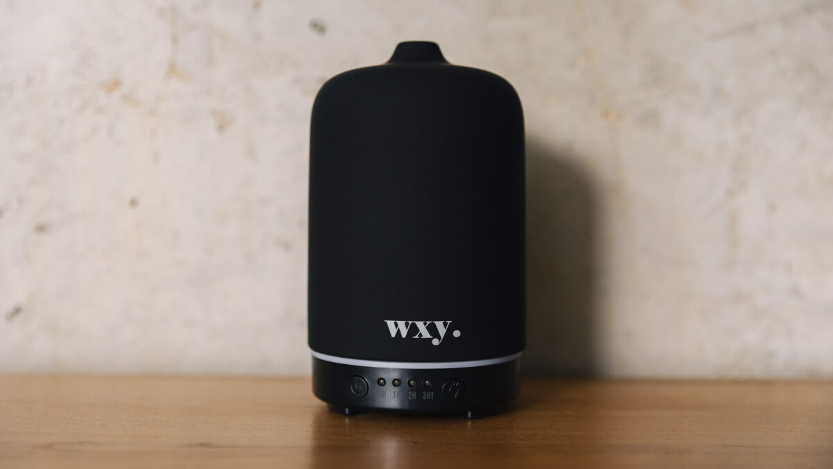 scented oil diffuser black colour