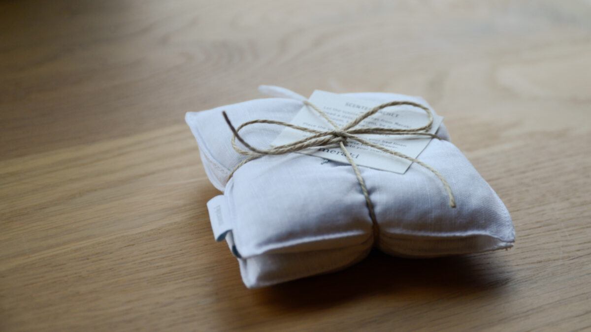 scented sachets set