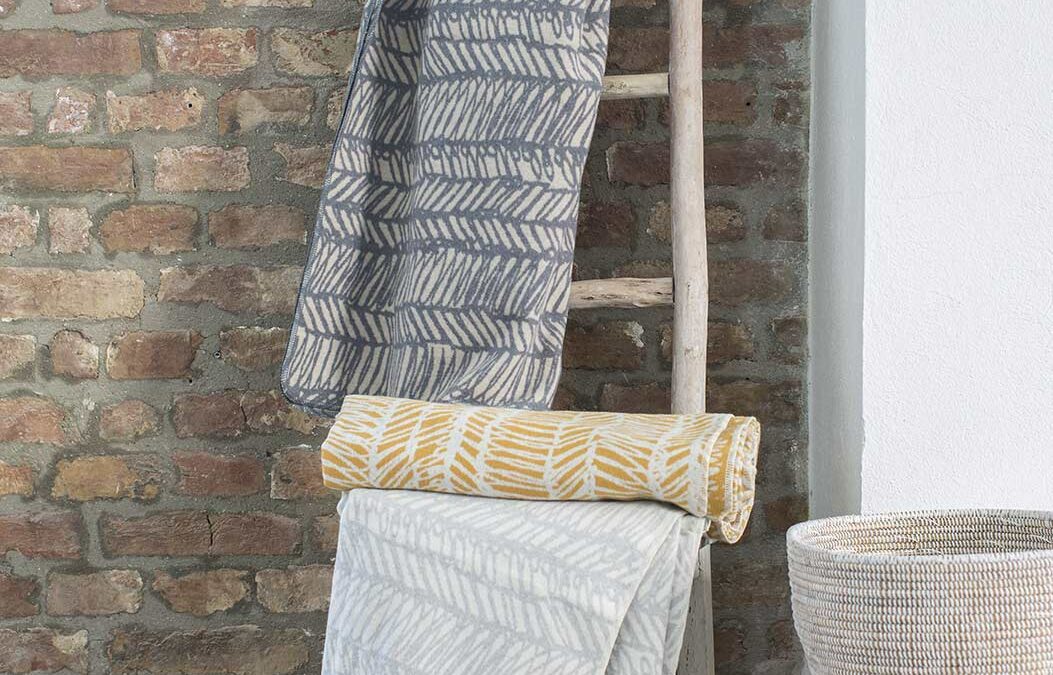 scribbled stripe throw collection