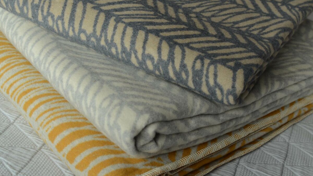 scribbled stripe throws stack2